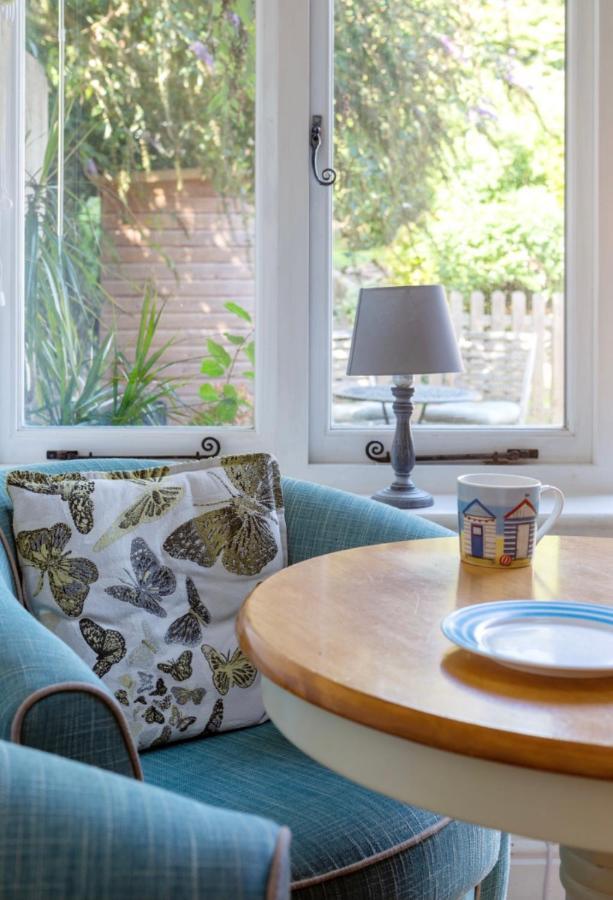 Bridport Garden Suite Екстериор снимка